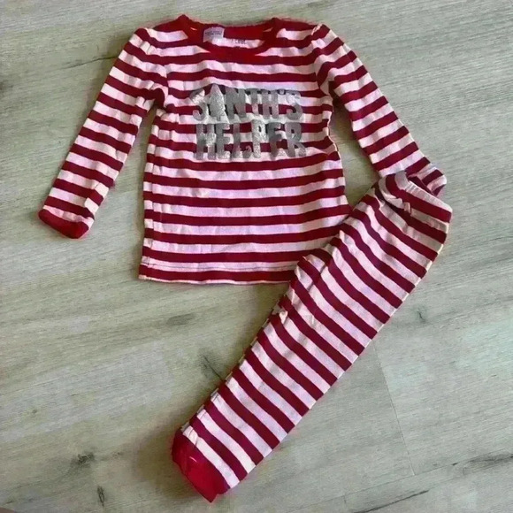 Santa’s helper pajamas size 18 months - Picture 1 of 3
